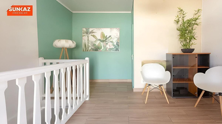 Ma-Cabane - Location Local commercial SAINT PIERRE, 40 m²