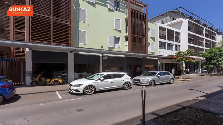 Ma-Cabane - Location Local commercial SAINT PIERRE, 133 m²