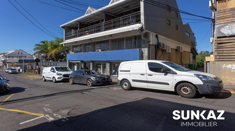 Ma-Cabane - Location Local commercial SAINT PIERRE, 133 m²