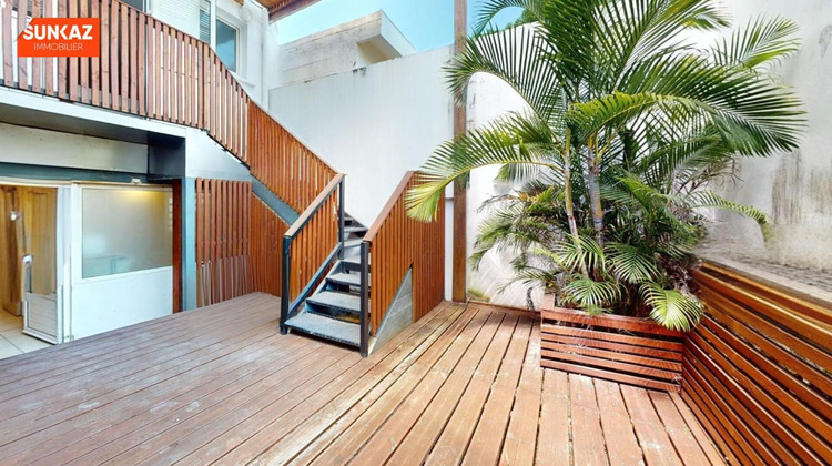 Ma-Cabane - Location Local commercial SAINT PIERRE, 87 m²