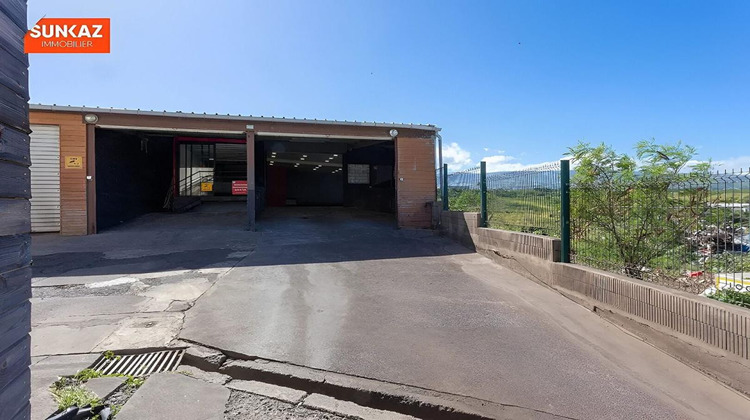Ma-Cabane - Location Local commercial SAINT PIERRE, 120 m²