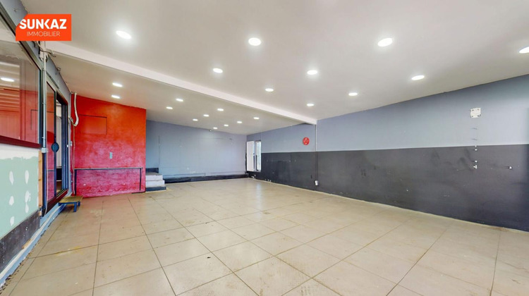 Ma-Cabane - Location Local commercial SAINT PIERRE, 120 m²