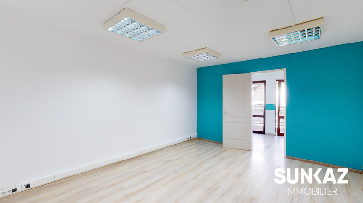 Ma-Cabane - Location Local commercial SAINT PIERRE, 345 m²