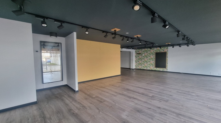 Ma-Cabane - Location Local commercial SAINT PIERRE D OLERON, 85 m²