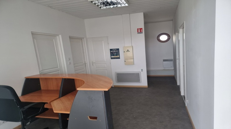 Ma-Cabane - Location Local commercial SAINT PIERRE D OLERON, 126 m²