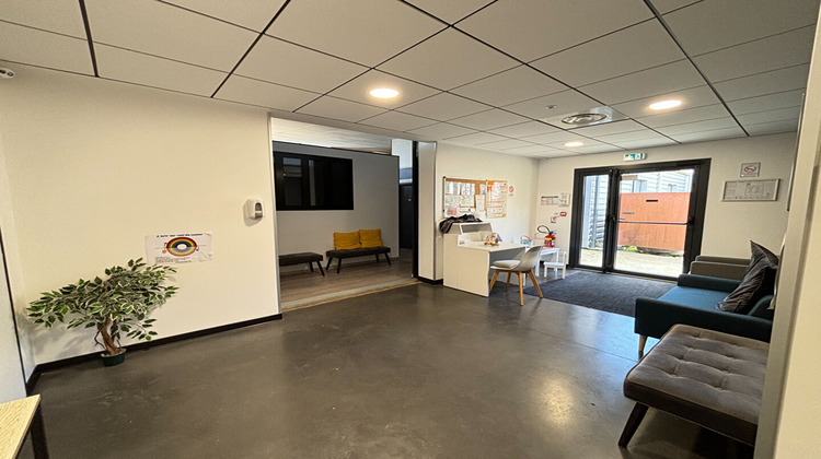 Ma-Cabane - Location Local commercial SAINT-PIERRE-DU-MONT, 25 m²