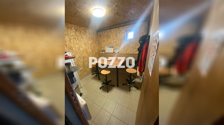 Ma-Cabane - Location Local commercial SAINT-POIS, 200 m²