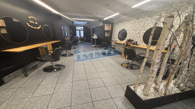 Ma-Cabane - Location Local commercial Saint-Pol-sur-Ternoise, 90 m²