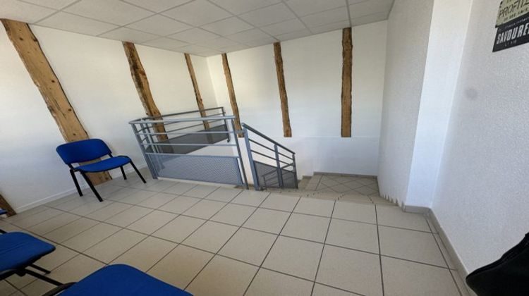 Ma-Cabane - Location Local commercial Saint-Priest-en-Jarez, 130 m²