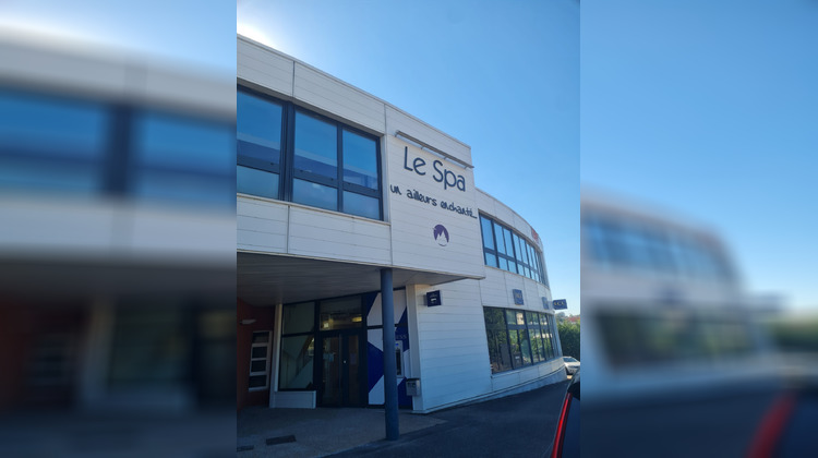 Ma-Cabane - Location Local commercial Saint-Priest-en-Jarez, 210 m²