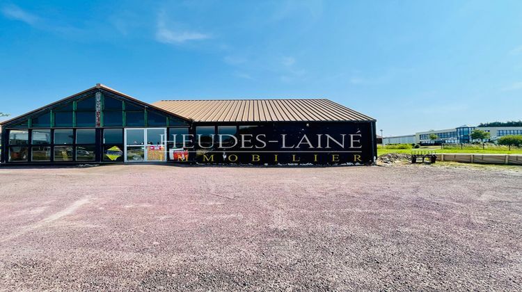 Ma-Cabane - Location Local commercial SAINT-QUENTIN-SUR-LE-HOMME, 369 m²