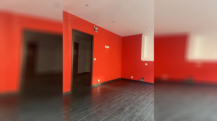 Ma-Cabane - Location Local commercial SAINT-RAPHAEL, 52 m²