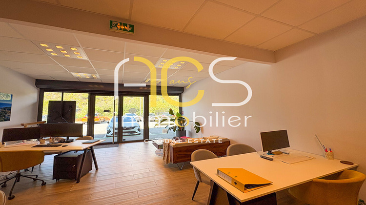 Ma-Cabane - Location Local commercial SAINT-RAPHAEL, 60 m²