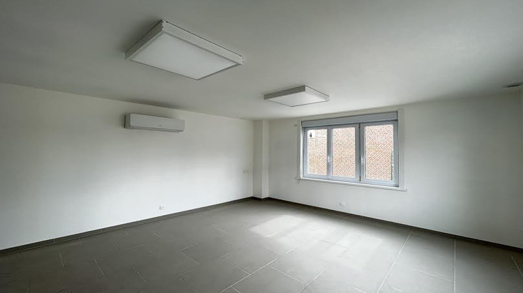 Ma-Cabane - Location Local commercial Saint-Souplet, 60 m²