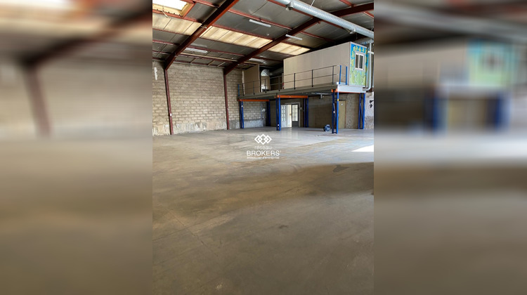 Ma-Cabane - Location Local commercial Saint-Soupplets, 1050 m²