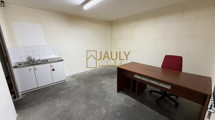 Ma-Cabane - Location Local commercial Saint-Soupplets, 180 m²