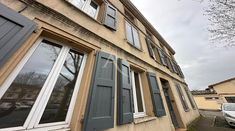 Ma-Cabane - Location Local commercial SAINT-SULPICE, 359 m²