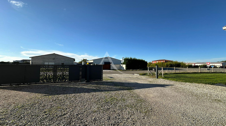 Ma-Cabane - Location Local commercial SAINT-SULPICE, 201 m²