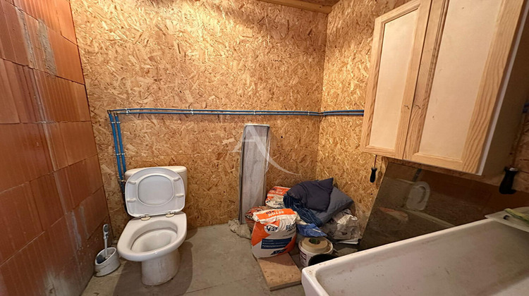 Ma-Cabane - Location Local commercial SAINT-SULPICE, 201 m²