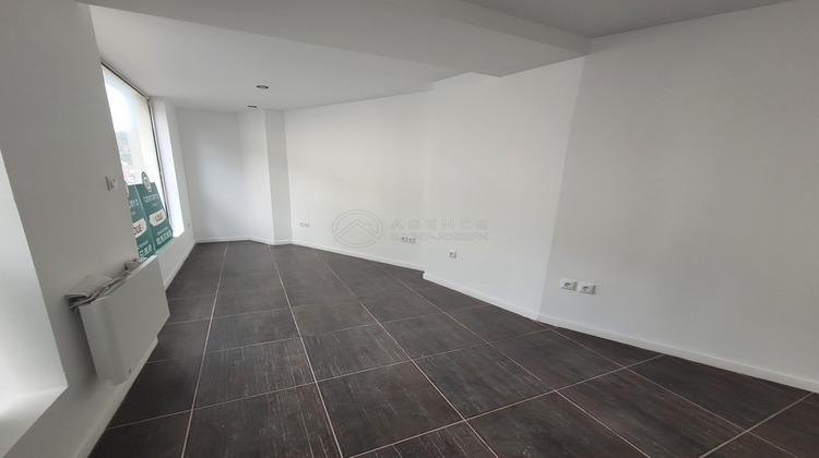 Ma-Cabane - Location Local commercial Saint-Valery-en-Caux, 15 m²