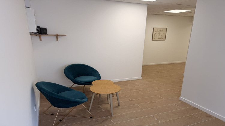 Ma-Cabane - Location Local commercial SAINT VICTORET, 15 m²