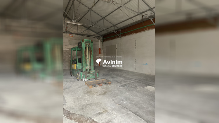 Ma-Cabane - Location Local commercial Saint-Victoret, 120 m²