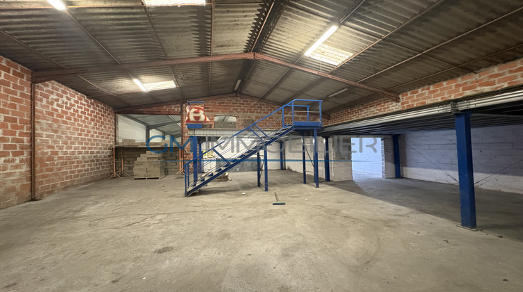 Ma-Cabane - Location Local commercial Saint-Vincent-de-Tyrosse, 460 m²