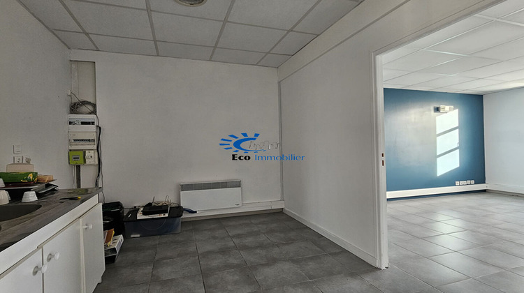 Ma-Cabane - Location Local commercial SAINT-VIVIEN, 75 m²