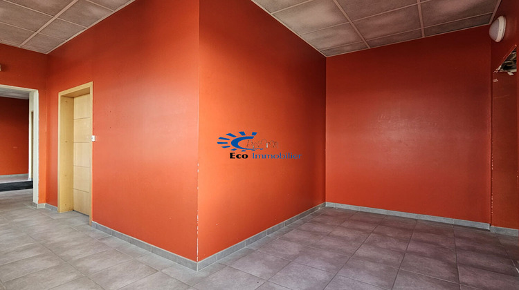 Ma-Cabane - Location Local commercial SAINT-VIVIEN, 75 m²