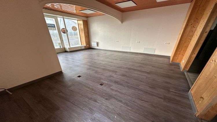 Ma-Cabane - Location Local commercial Saint-Yorre, 41 m²