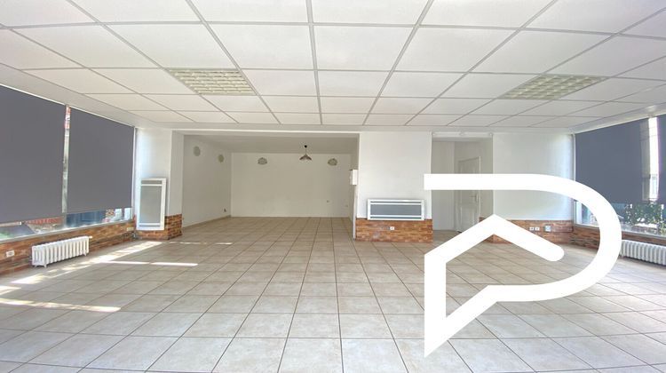 Ma-Cabane - Location Local commercial SAINTE-GENEVIEVE-DES-BOIS, 55 m²