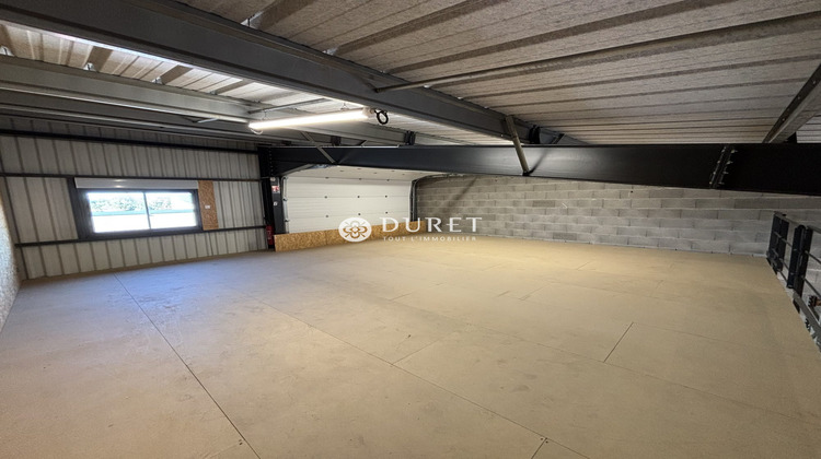 Ma-Cabane - Location Local commercial Sainte-Hermine, 180 m²