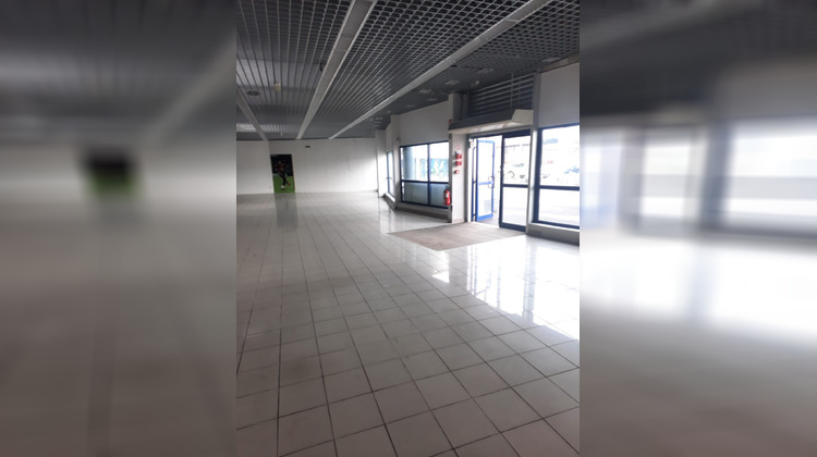 Ma-Cabane - Location Local commercial Sainte-Marguerite, 571 m²