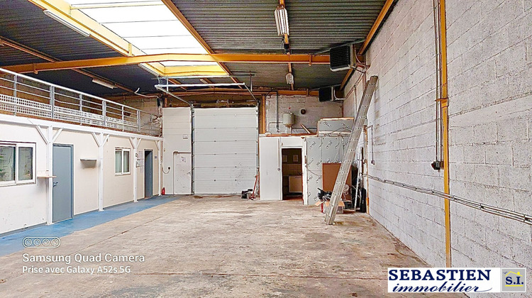 Ma-Cabane - Location Local commercial Sainte-Savine, 254 m²