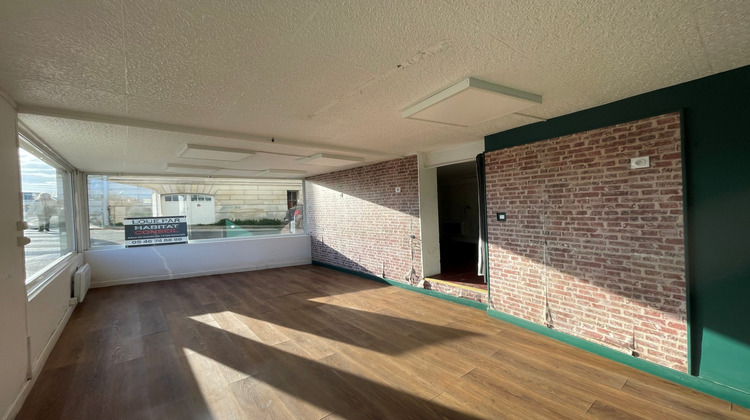 Ma-Cabane - Location Local commercial Saintes, 36 m²