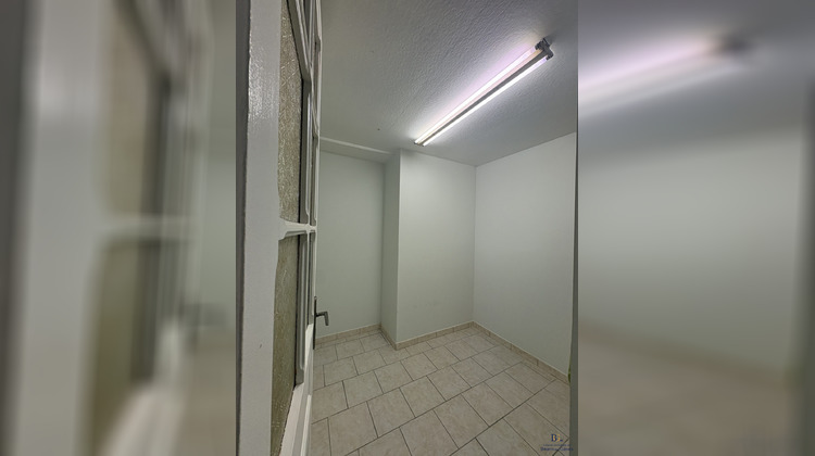 Ma-Cabane - Location Local commercial Salies-de-Béarn, 30 m²