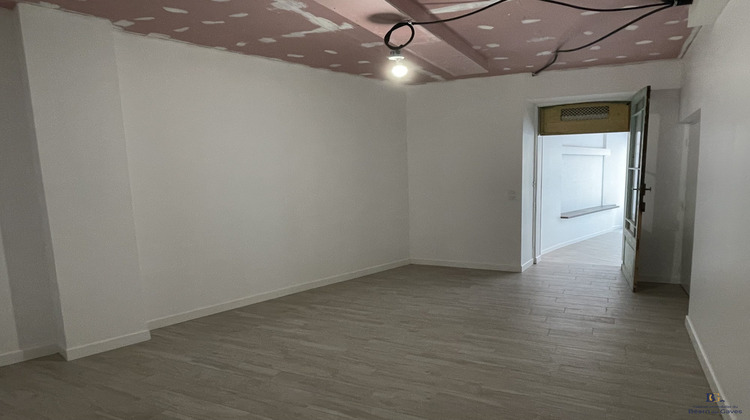 Ma-Cabane - Location Local commercial Salies-de-Béarn, 80 m²