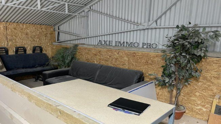 Ma-Cabane - Location Local commercial Salles, 230 m²