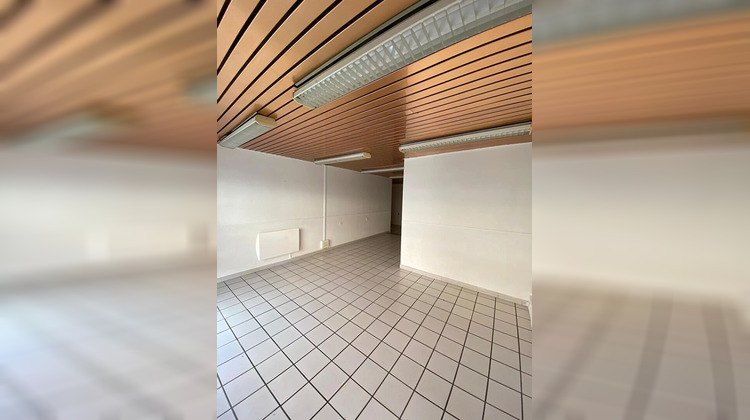 Ma-Cabane - Location Local commercial SALON-DE-PROVENCE, 42 m²