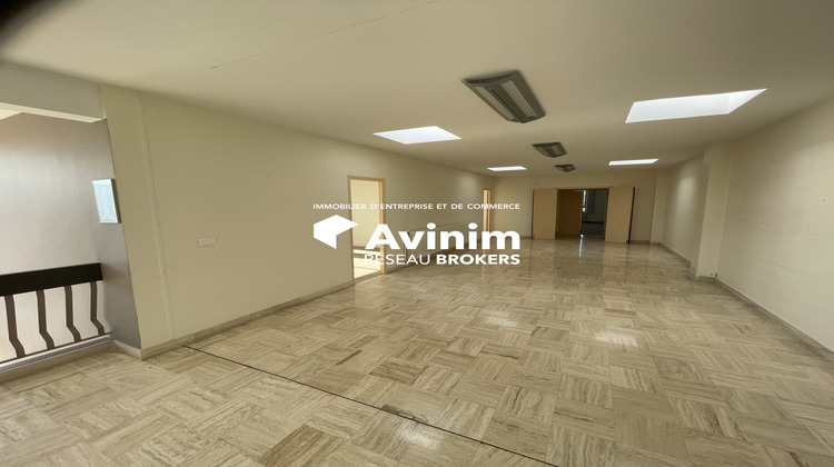 Ma-Cabane - Location Local commercial Santeny, 5533 m²