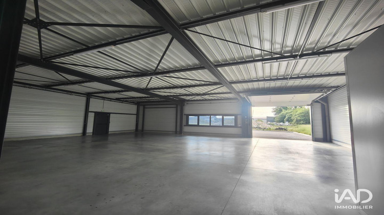 Ma-Cabane - Location Local commercial Saône, 358 m²
