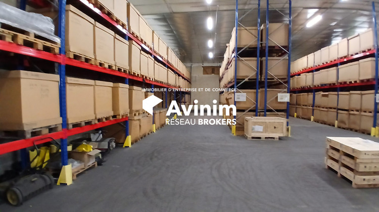 Ma-Cabane - Location Local commercial Saran, 600 m²