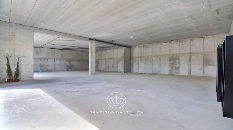 Ma-Cabane - Location Local commercial Sarrola-Carcopino, 270 m²