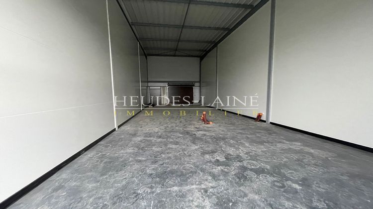 Ma-Cabane - Location Local commercial SARTILLY, 83 m²