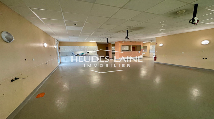 Ma-Cabane - Location Local commercial SARTILLY, 300 m²