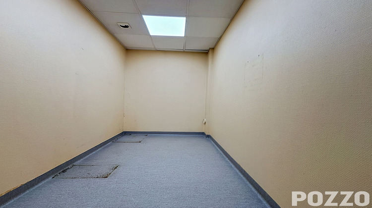 Ma-Cabane - Location Local commercial SARTILLY, 300 m²