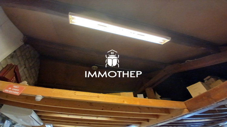 Ma-Cabane - Location Local commercial Sassenage, 151 m²