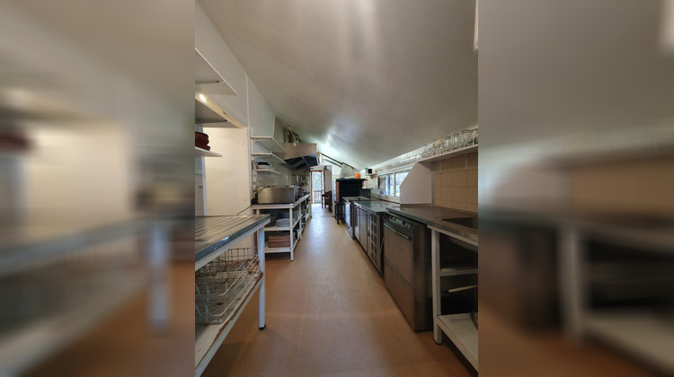 Ma-Cabane - Location Local commercial SAURAT, 46 m²