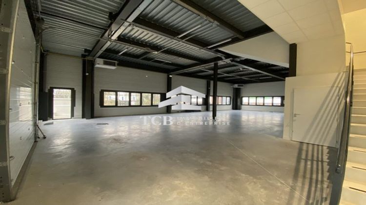 Ma-Cabane - Location Local commercial Sautron, 454 m²