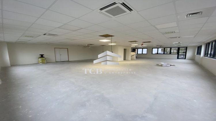 Ma-Cabane - Location Local commercial Sautron, 454 m²